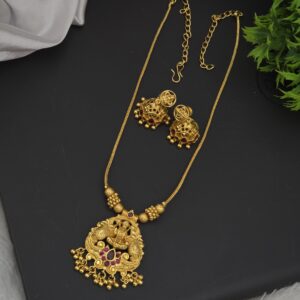  Premium foaming lakshmi necklace with earings  special offer