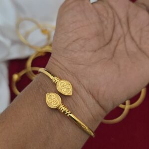 Premium foaming OM adjustable bracelet