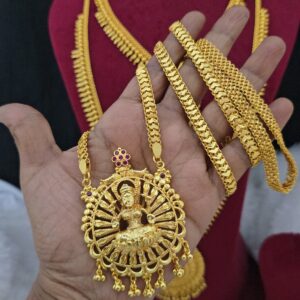 Premium foaming 32 Inch lakshmi dollar chain 