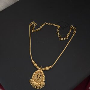 Premium foaming lakshmi necklace