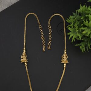 Premium foaming lakshmi neck chain
