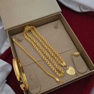 Premium PONGAL SPECIAL  OFFER 2025 MENS combo comes 28 inches dollar chain,Kappu,ring,bracelet