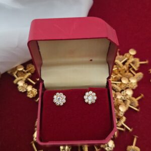  Premium foaming diamond replica stud