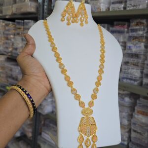 Premium foaming turkish haram with earings