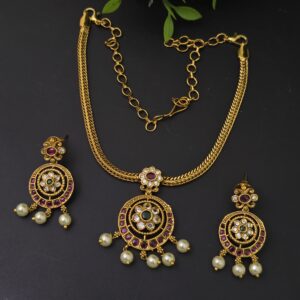 Premium matt necklace with stud 