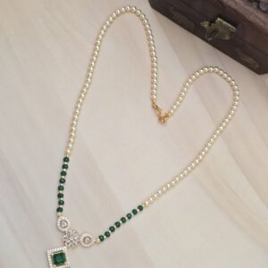 Premium pearl emerald long chain 