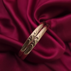 Premium impon trending bangle 