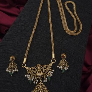 Premium matt lakshmi dollar chain stud