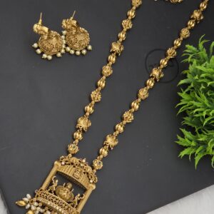 Premium matt lakshmi haram with stud 