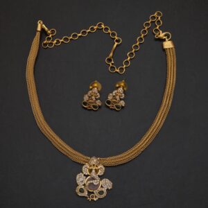 Premium quality antique necklace comes with lord vinayagar with stud