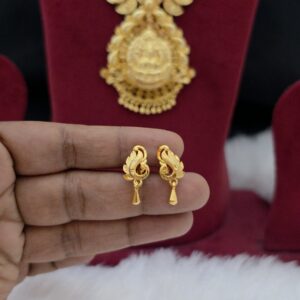 Premium foaming peacock drops earing 