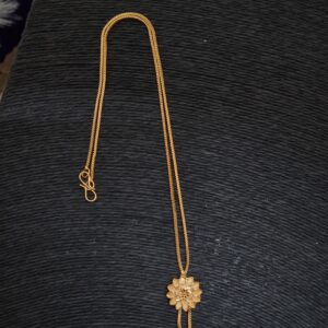 Premium foaming necklace 