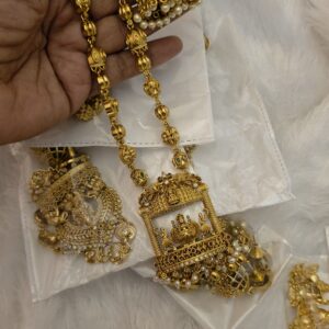 Premium quality  antique madapam mid haram comes jhumka