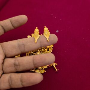 Premium foaming stud