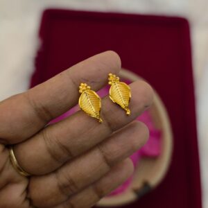 Premium foaming stud