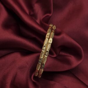 Premium foaming bangle