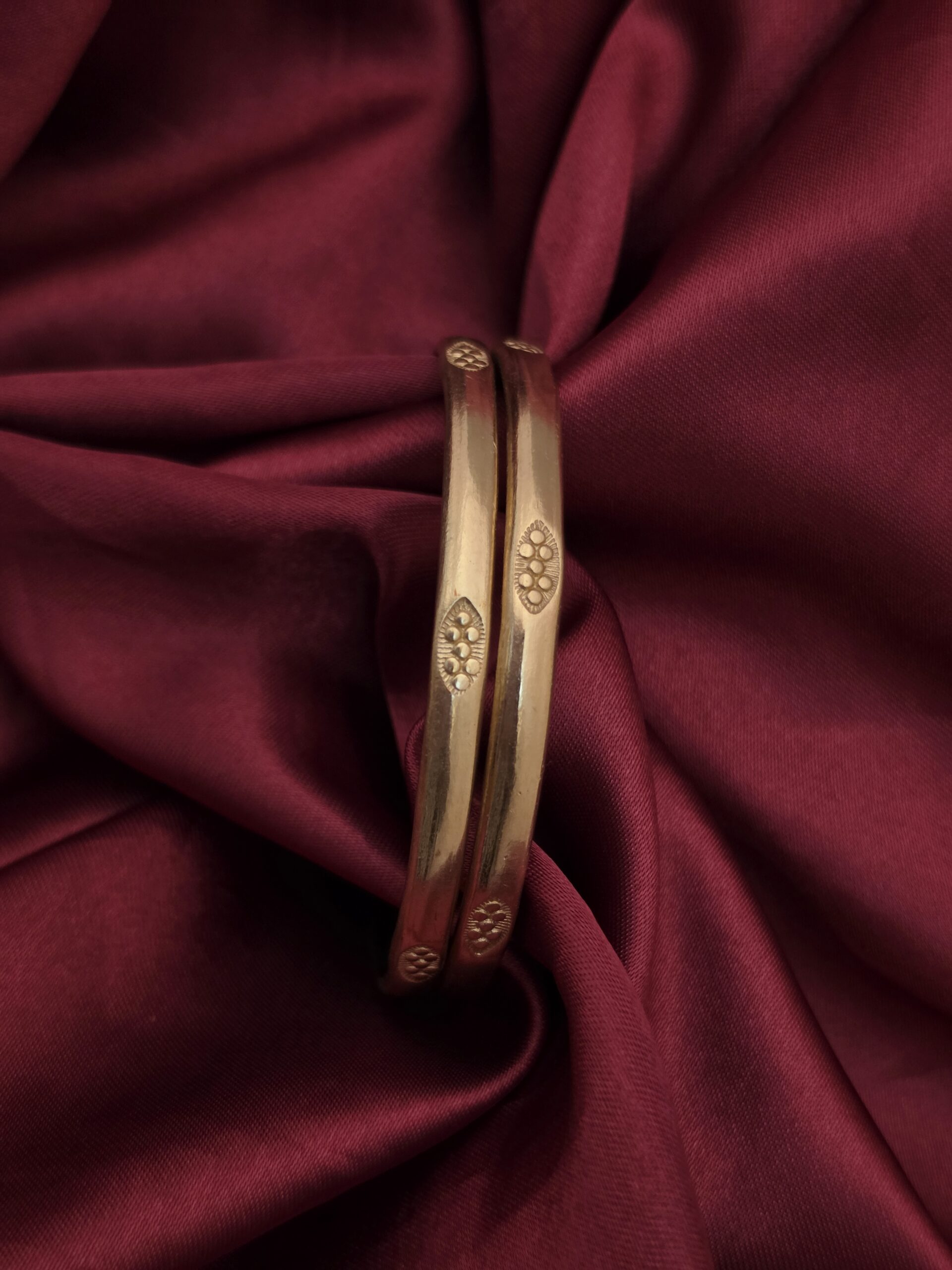 Premium impon flower bangle