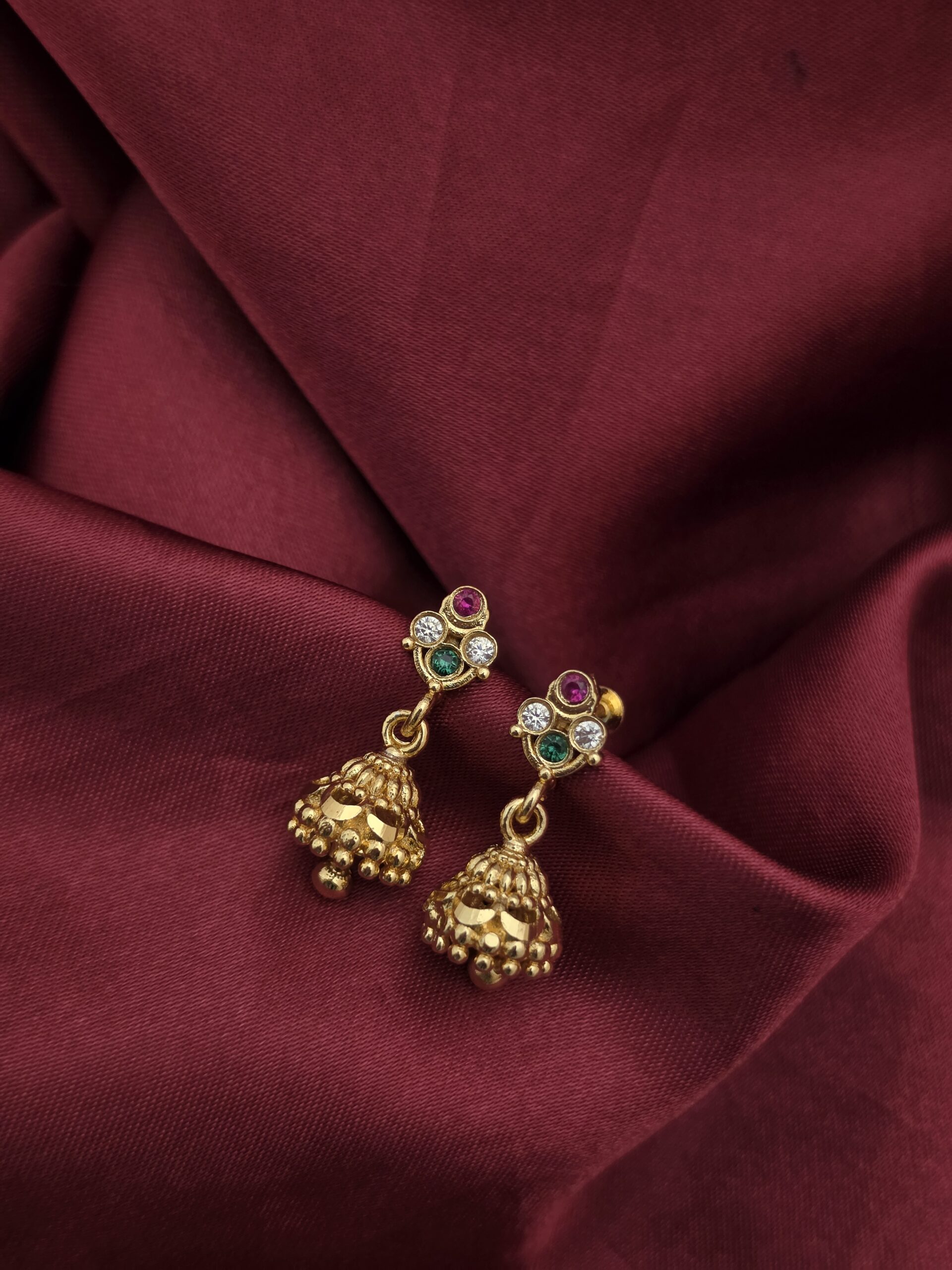 Premium foamingad stone jhumka