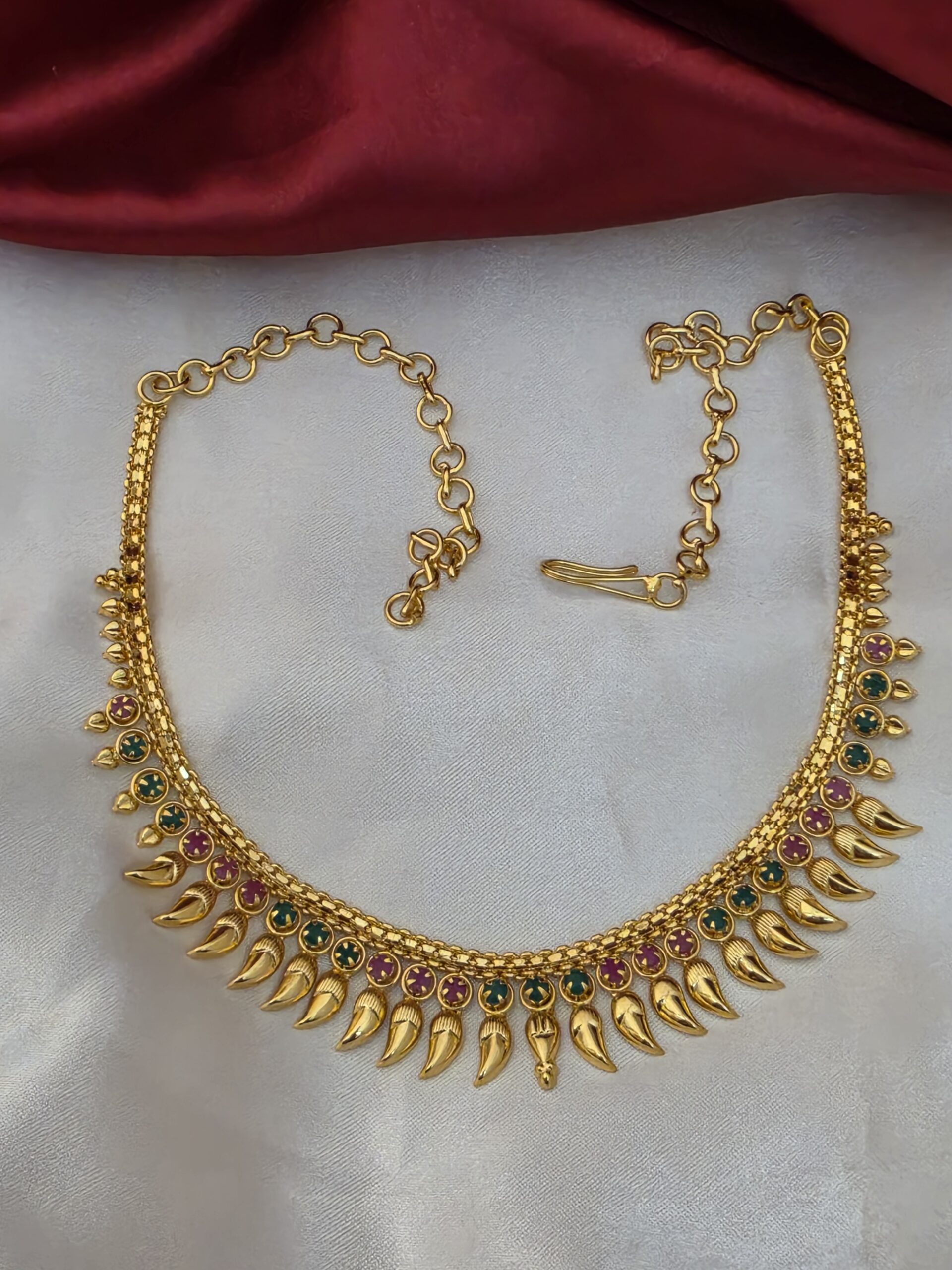 Premium foaming ad stone arumbu necklace