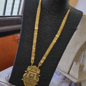 Premium foaming ad stone haram with earings 