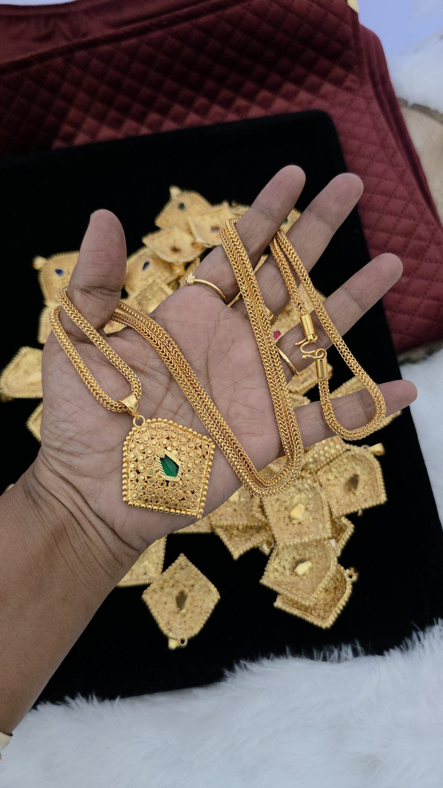 Premium foaming ad stone pallak 32inch dollar chain