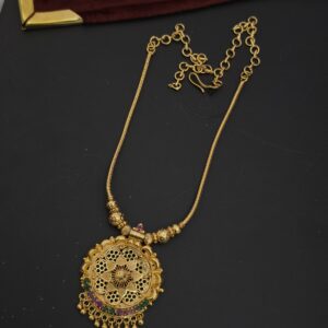 Premium faoming ad stone necklace