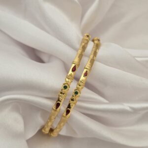 Premium foaming flower bangle