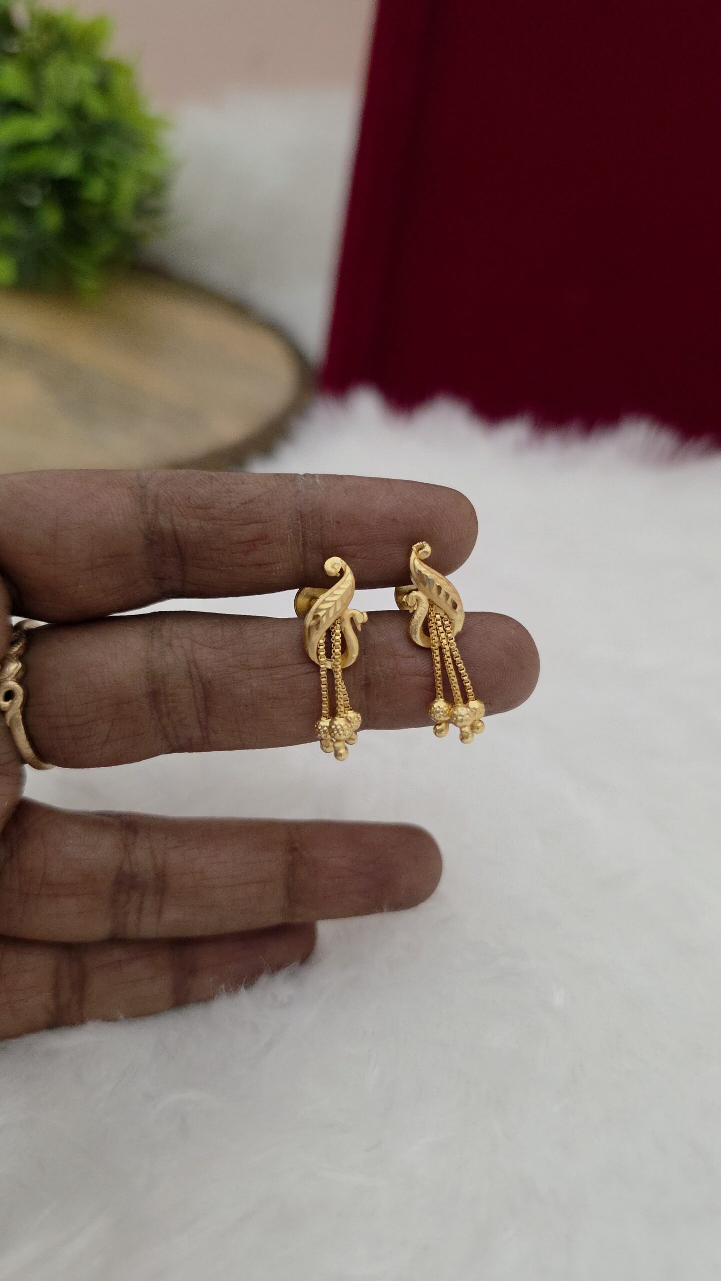 Premium foaming chain drops earing