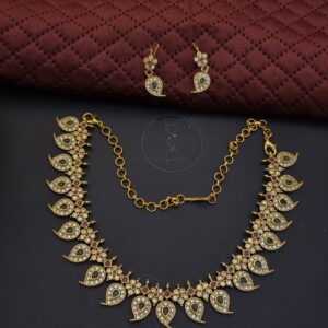premium matt ad stone green necklace