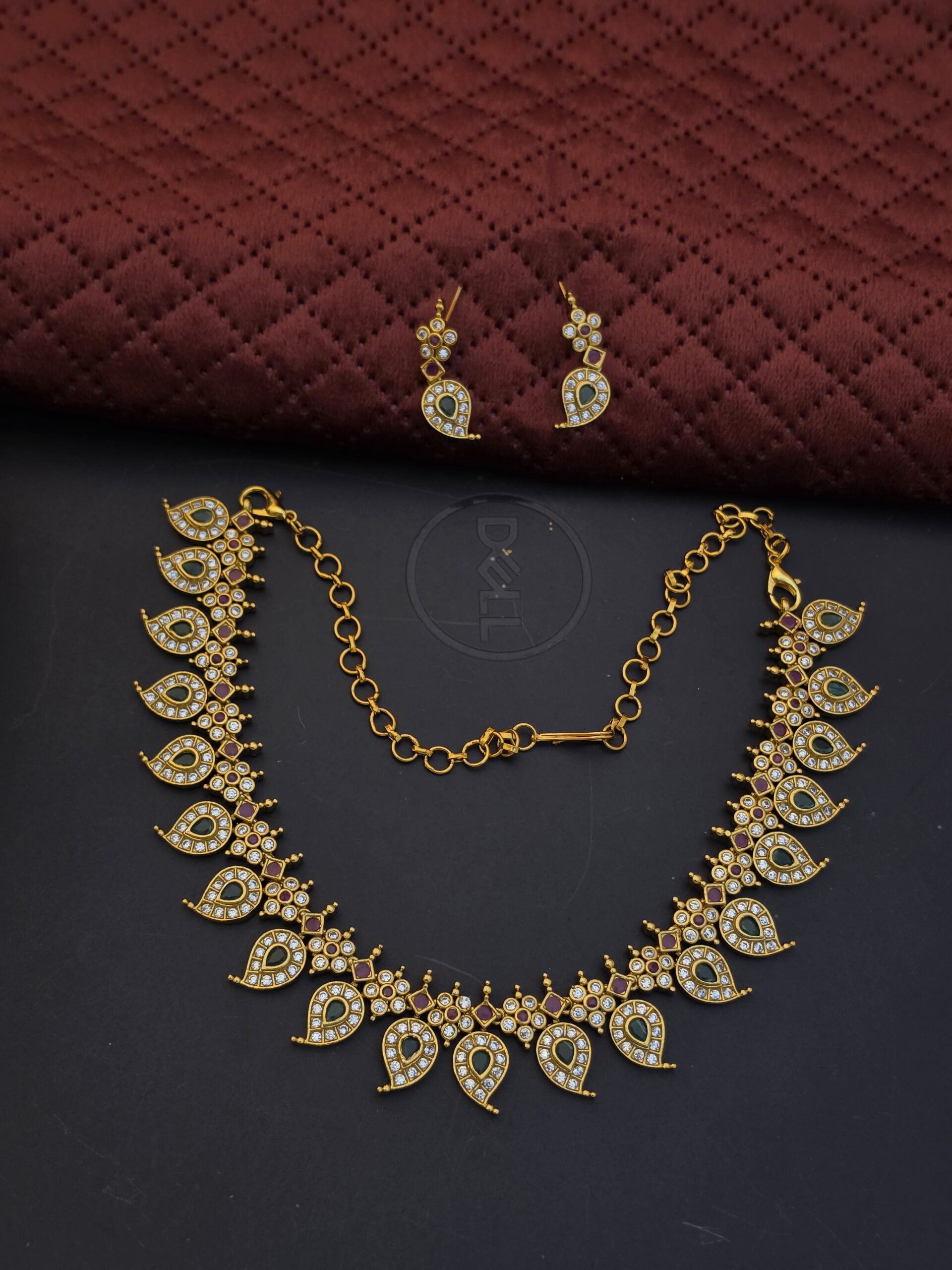premium matt ad stone green necklace