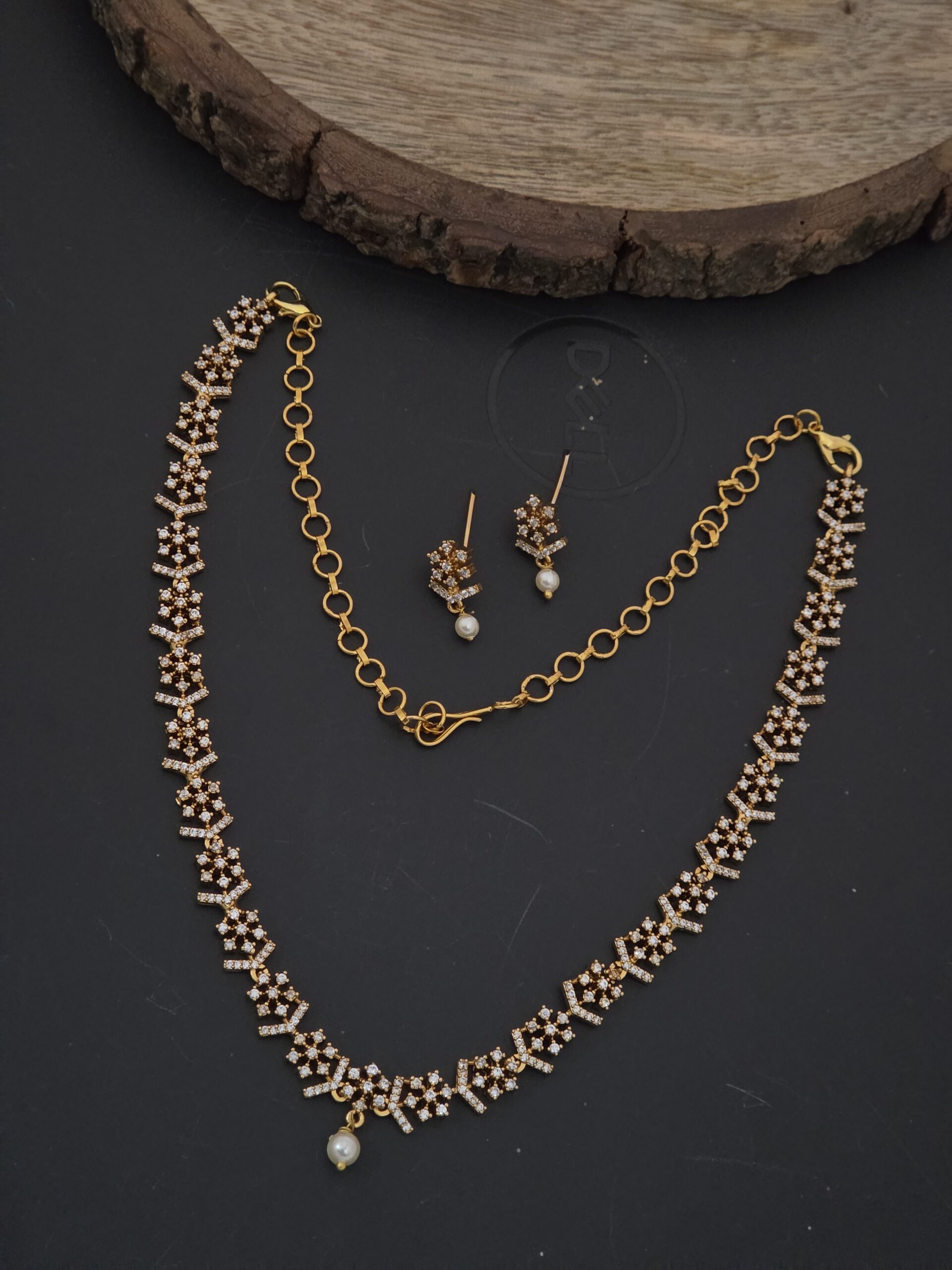 premium Matt diamond replica necklace with earings
