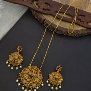 Premium matt  lakshmi locket with stud 28 inch