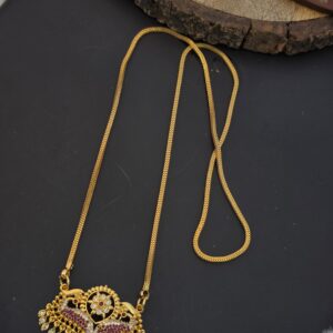 Premium foaming ad stone peacock dollar chain 