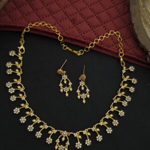 premium Diamond Look Like Antique Necklace