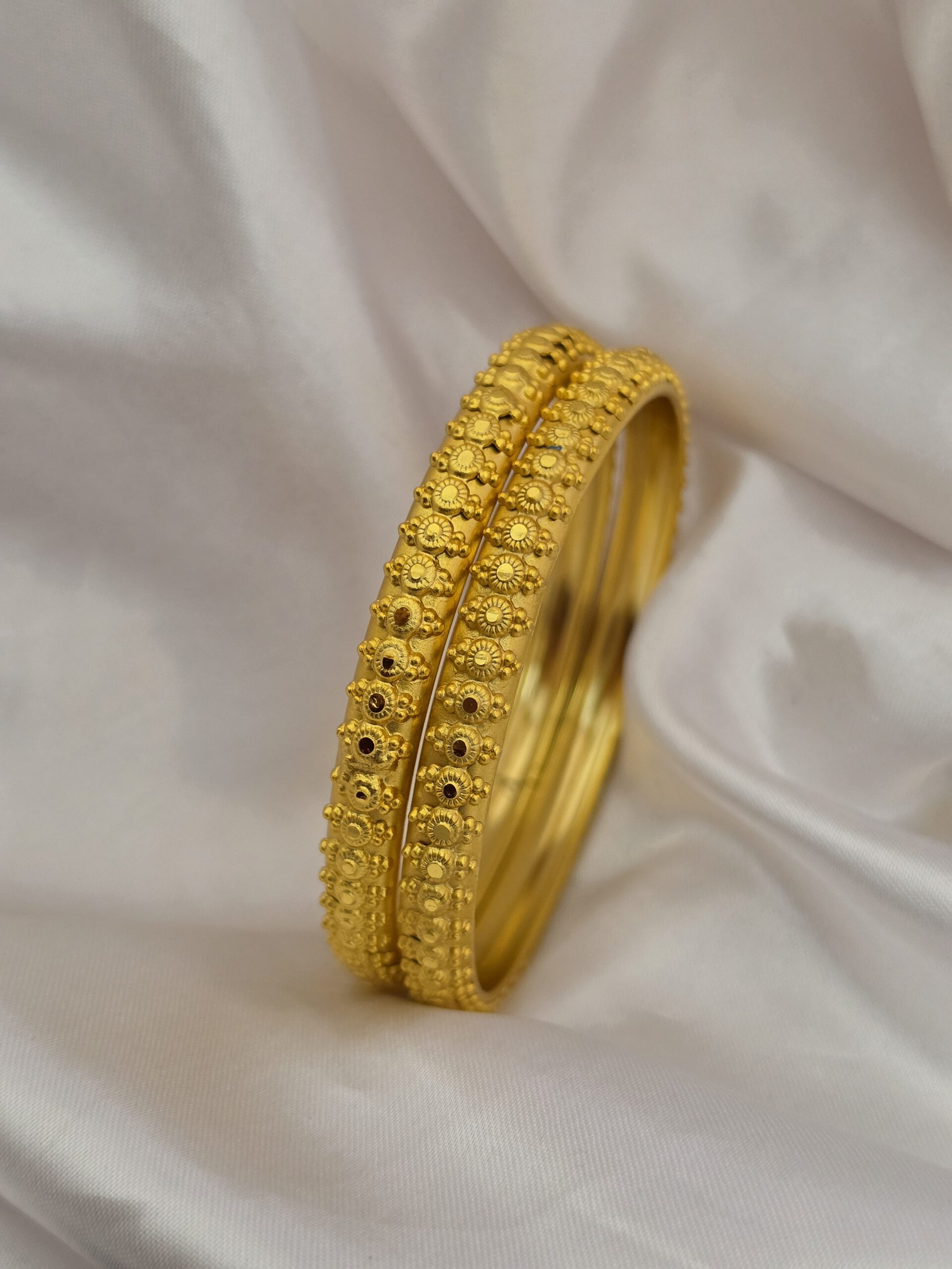 Premium Foaming Bangle