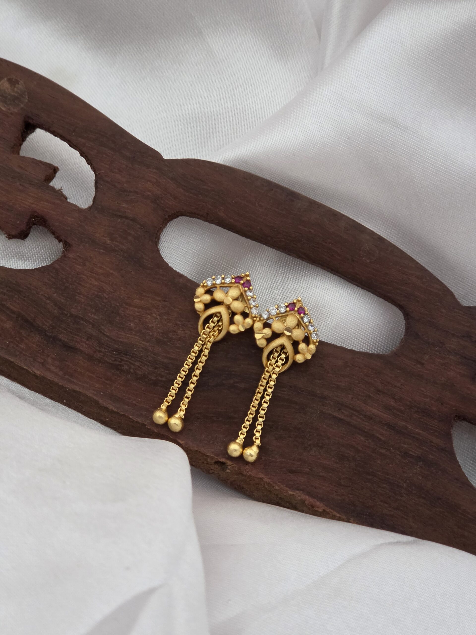 Premium Foaming Chain Drops Earing,
