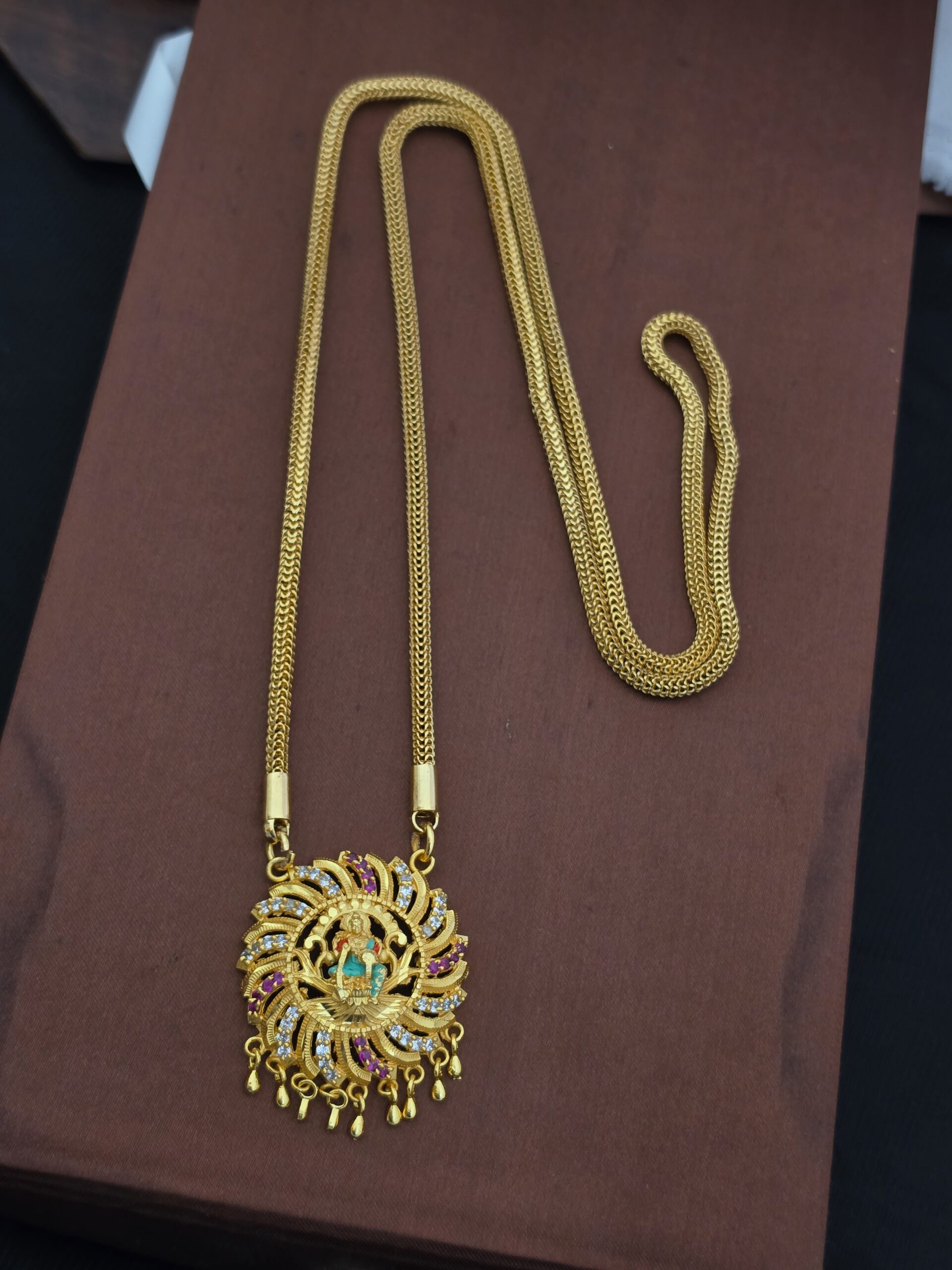 Premium Foaming Ad stone Enamel Lakshmi Dollar Chain 24 inch