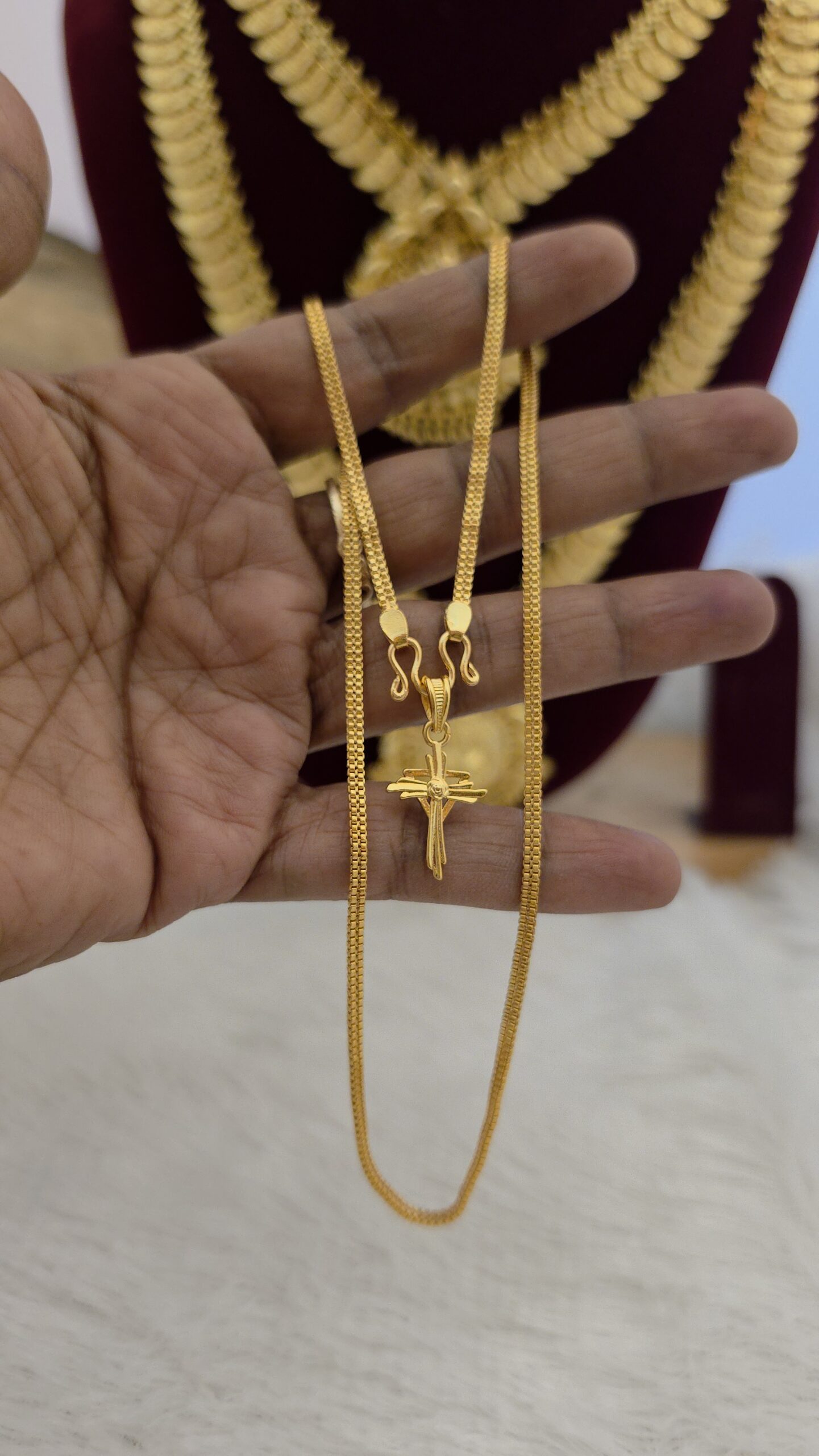 Premium Foaming Cross Dollar One Day Offer Dollar Chain