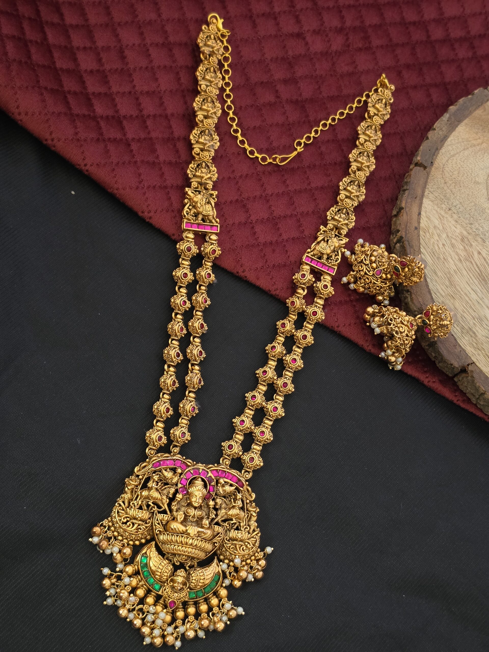Premium Matt Finish Lakshmi Haram with Earings