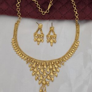 Premium Foaming Elite Necklace With Stud