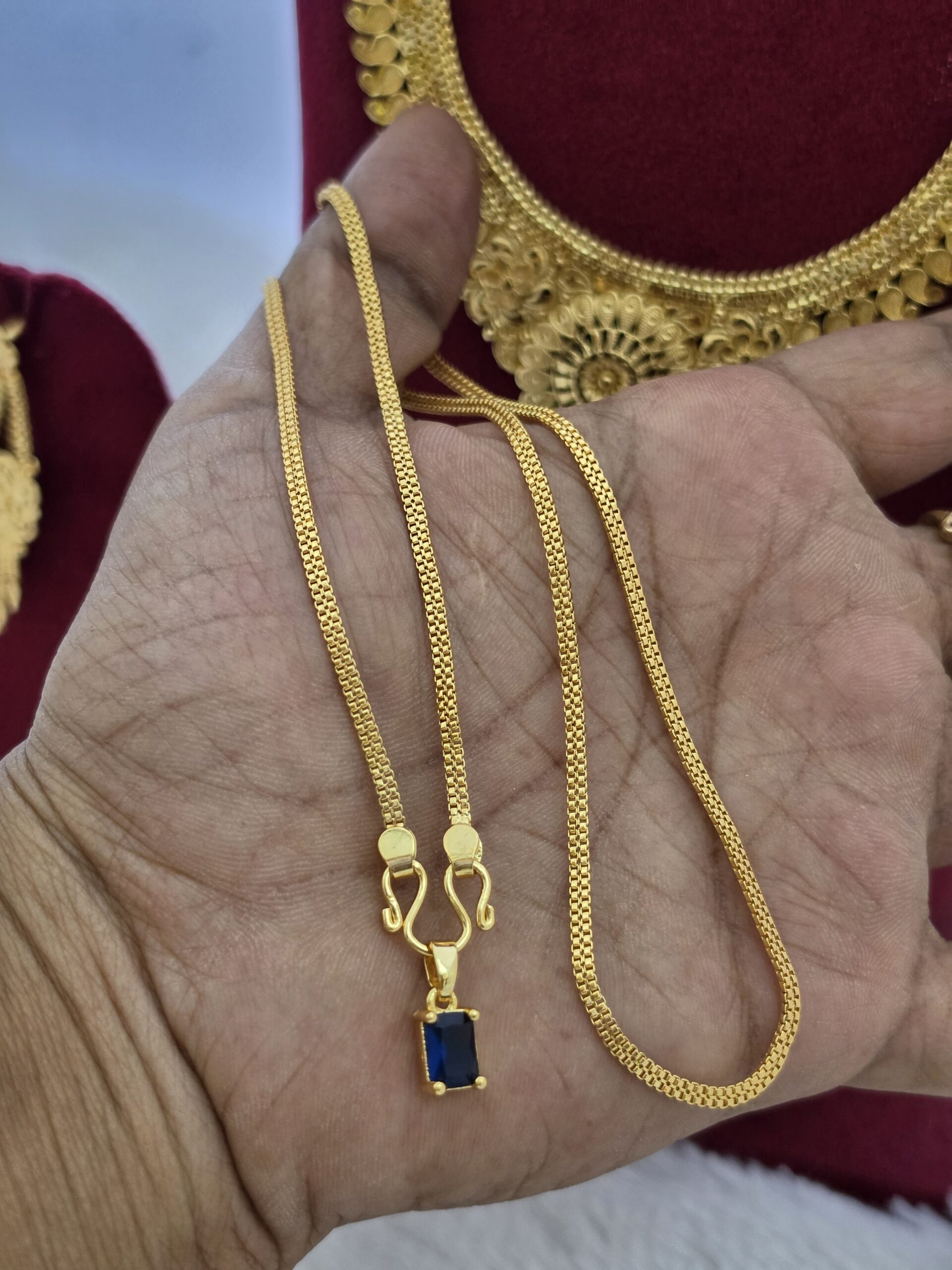 One Day Offer Foaming Black Stone Dollar Chain