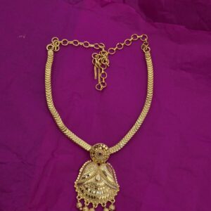 Premium Foaming Rich Look Necklace