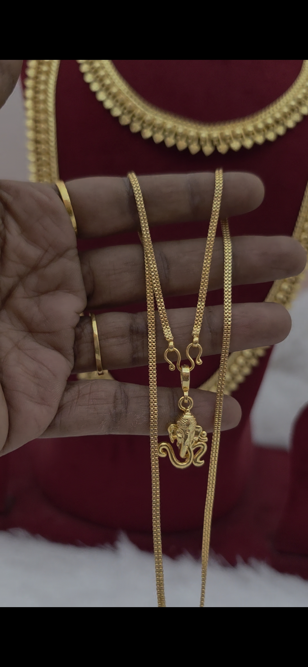 Premium Foaming Vinayagar Dollar Chain