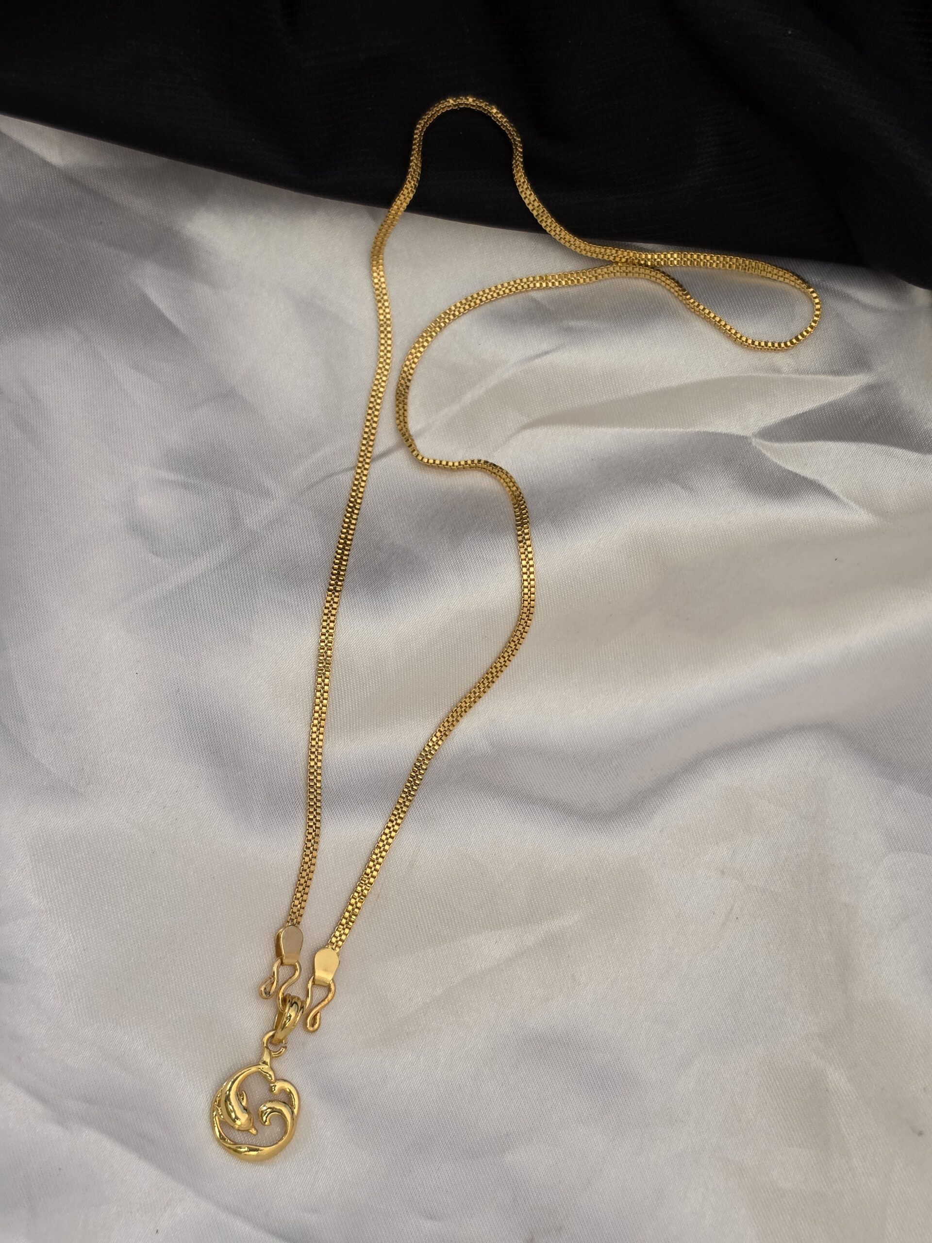 One Day Offer Foaming Shark Dollar Chain