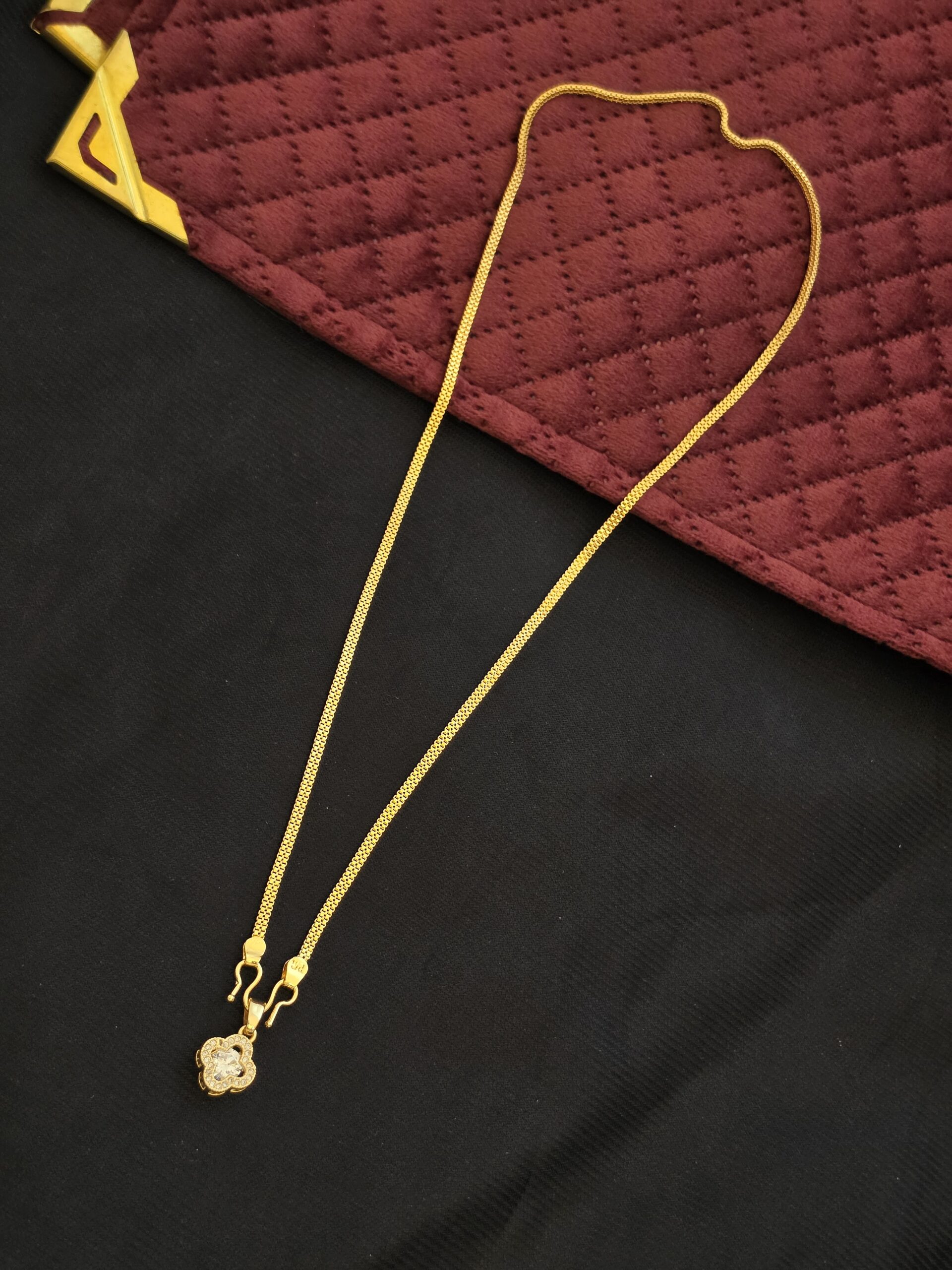 One Day Offer Foaming Dollar Chain