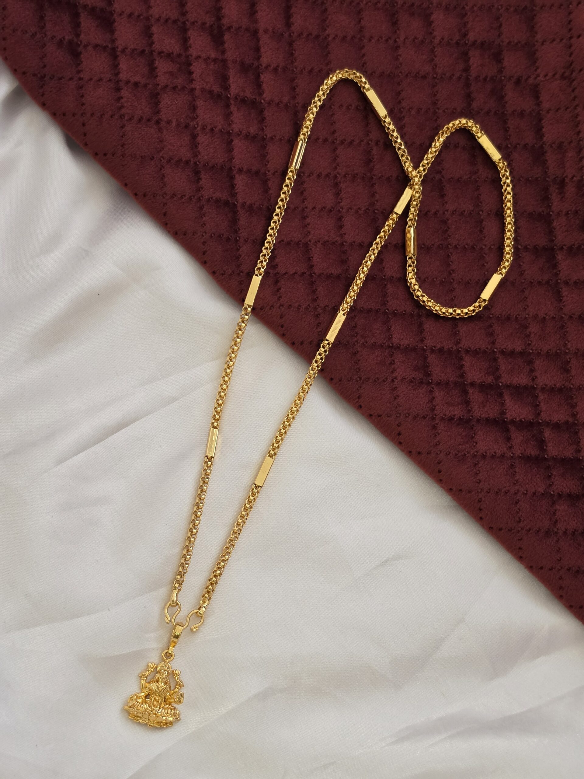 Premium foaming Vinayagar Dollar Chain 28 Inch