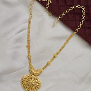 Premium Foaming Flower Type Elegant Necklace