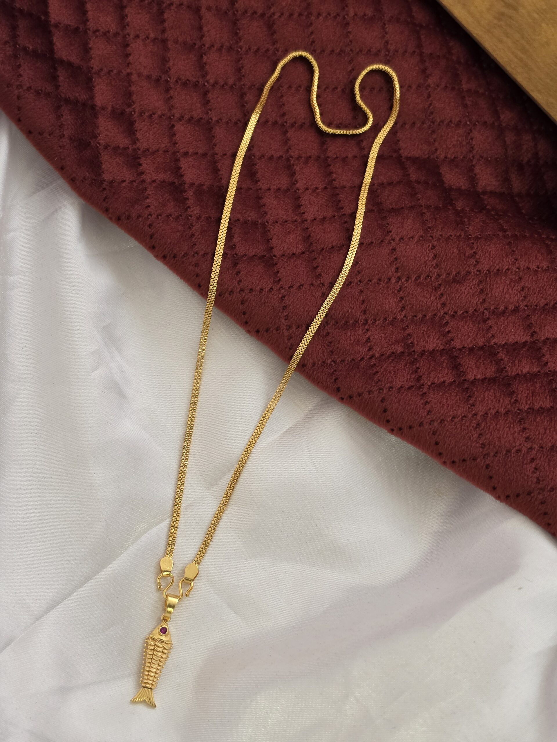 One day Offer Foaming Fish Dollar chain
